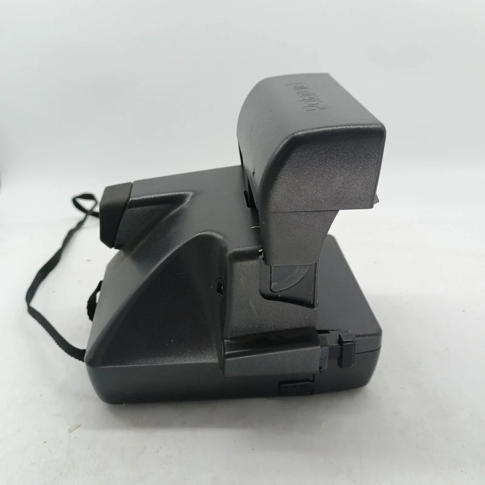 Polaroid OneStep 600 Instant Film Camera Built-in Flash Gray Vintage a3